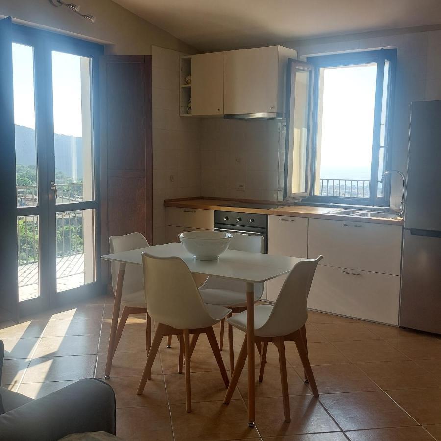 La Finestra Sul Mare Sorrento Villa ปิอาโนดิซอร์เรนโต ภายนอก รูปภาพ