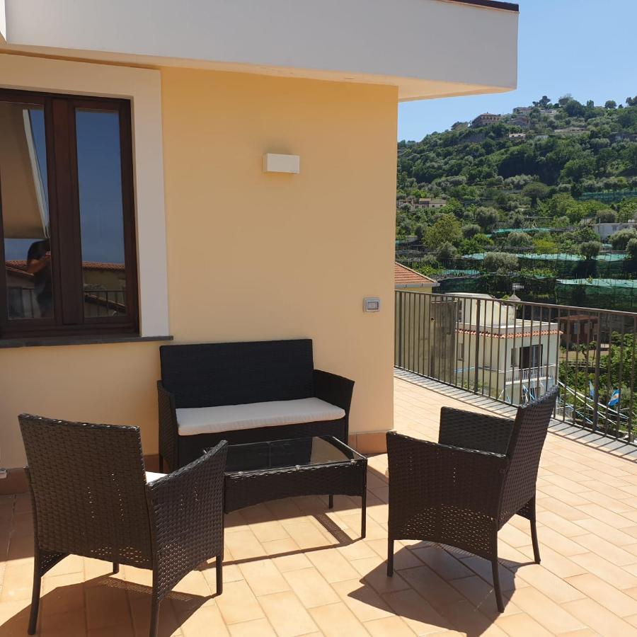 La Finestra Sul Mare Sorrento Villa ปิอาโนดิซอร์เรนโต ภายนอก รูปภาพ