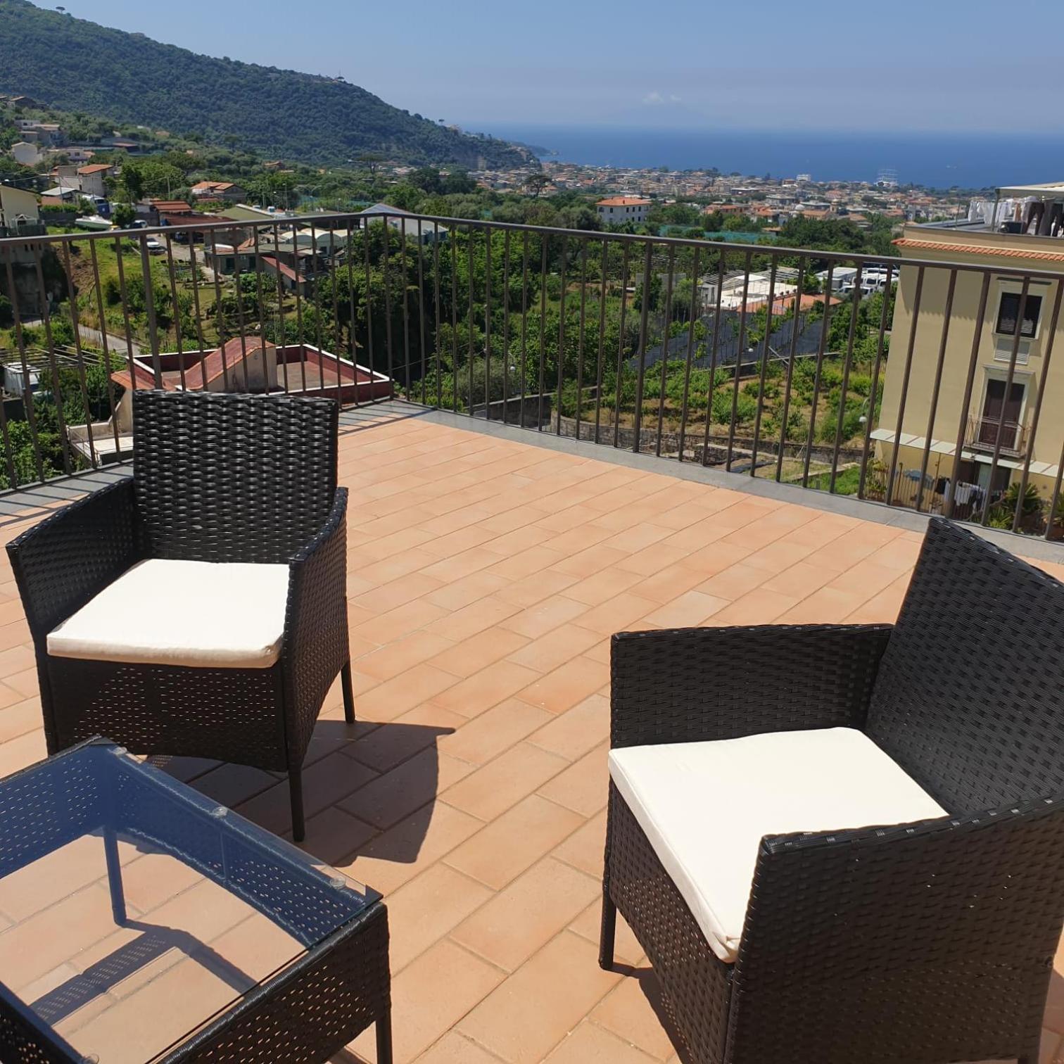 La Finestra Sul Mare Sorrento Villa ปิอาโนดิซอร์เรนโต ภายนอก รูปภาพ